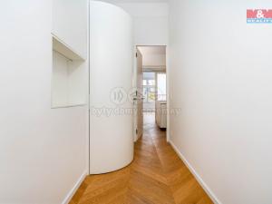 Prodej bytu 2+kk, Praha - Nové Město, Trojická, 66 m2