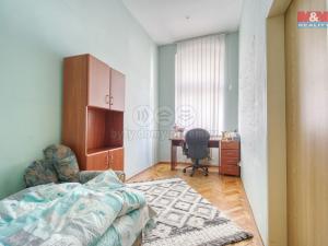 Prodej bytu 3+kk, Karlovy Vary, Zámecký vrch, 72 m2