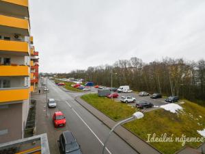 Pronájem bytu 3+kk, Brno - Žebětín, Listnatá, 68 m2