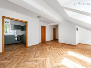 Pronájem kanceláře, Praha - Staré Město, Ovocný trh, 80 m2