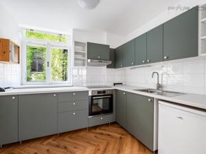 Pronájem kanceláře, Praha - Staré Město, Ovocný trh, 80 m2