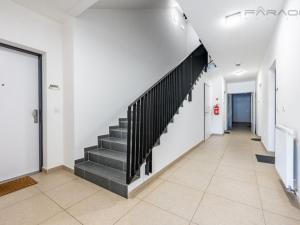 Prodej bytu 2+kk, Praha, Formanská, 56 m2