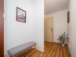 Prodej bytu 1+kk, Hostomice, Dobříšská, 31 m2