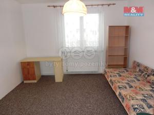 Pronájem bytu 3+1, Kosmonosy, Pod koupalištěm, 77 m2