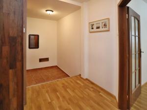 Pronájem bytu 4+kk, Praha - Vinohrady, Korunní, 105 m2