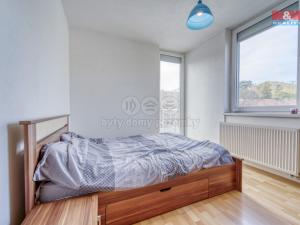 Pronájem bytu 2+kk, Beroun - Beroun-Město, V Zahradách, 47 m2