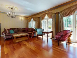 Prodej rodinného domu, Karlovy Vary - Stará Role, 760 m2