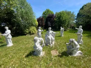 Prodej rodinného domu, Karlovy Vary - Stará Role, 760 m2