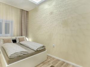 Prodej bytu 2+kk, Karlovy Vary, Ondřejská, 43 m2