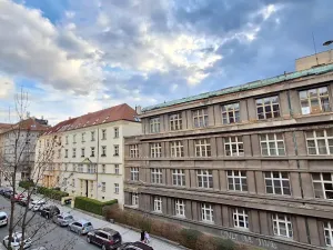 Pronájem bytu 2+1, Praha - Bubeneč, U zeměpisného ústavu, 46 m2