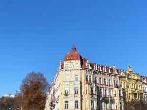 Prodej bytu 3+kk, Karlovy Vary, nábřeží Jana Palacha, 65 m2