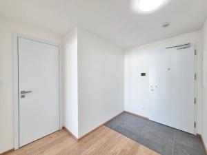 Pronájem bytu 2+kk, Praha - Smíchov, Toyen, 67 m2