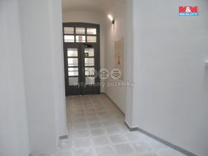 Pronájem bytu 1+kk, Praha - Nové Město, Vyšehradská, 28 m2