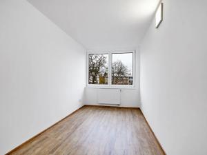 Pronájem rodinného domu, Praha - Kobylisy, Kubíkova, 150 m2