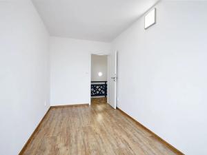 Pronájem rodinného domu, Praha - Kobylisy, Kubíkova, 150 m2