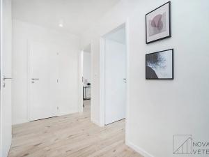 Prodej bytu 4+kk, Praha - Písnice, Na okruhu, 80 m2