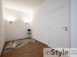 Pronájem bytu 1+kk, Uherské Hradiště, Moravní náměstí, 36 m2