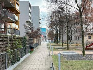 Pronájem bytu 2+kk, Praha - Holešovice, Varhulíkové, 58 m2