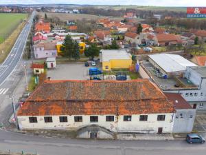 Prodej rodinného domu, Liblice, 1665 m2