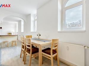 Pronájem bytu 3+kk, Karlovy Vary, nábřeží Jana Palacha, 73 m2