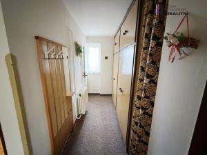 Prodej bytu 2+1, Březová, Komenského, 64 m2