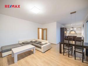 Pronájem bytu 5+kk, Praha - Ďáblice, Nad Akcízem, 104 m2