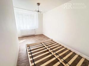 Pronájem bytu 2+kk, Praha - Strašnice, Na Třebešíně, 60 m2