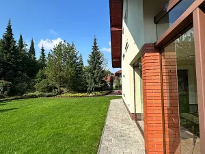 Prodej rodinného domu, Kamenice, Na Stráni, 380 m2