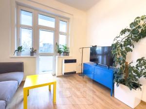 Pronájem bytu 2+kk, Praha - Vysočany, Prouzova, 52 m2