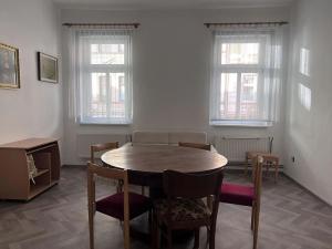 Pronájem bytu 3+1, Teplice, Doubravská, 70 m2