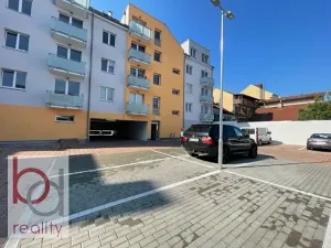 Pronájem bytu 2+kk, České Budějovice, J. Š. Baara, 40 m2