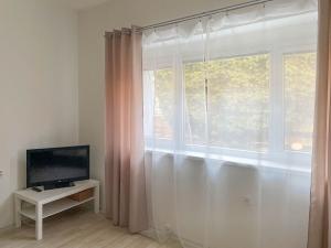 Pronájem bytu 1+kk, Praha - Nusle, Na bitevní pláni, 35 m2