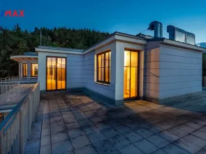 Prodej bytu 6+kk a větší, Karlovy Vary, Svahová, 537 m2