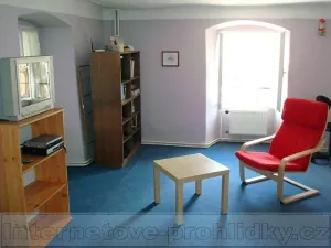 Pronájem bytu 1+kk, Praha - Ruzyně, Staré náměstí, 29 m2