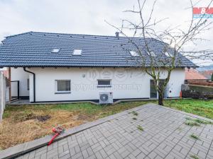 Pronájem bytu 3+kk, Sedlčany, Nademlýnská, 90 m2