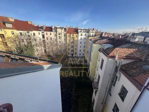 Pronájem bytu 2+kk, Praha - Vršovice, Černomořská, 57 m2