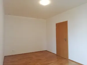 Pronájem bytu 2+kk, Praha - Nusle, Jaurisova, 49 m2