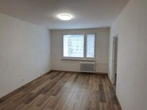 Pronájem bytu 2+1, Děčín, Pohraniční, 62 m2