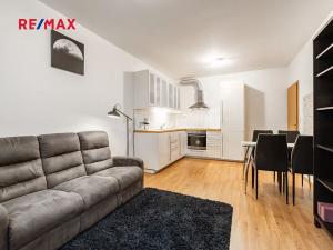 Prodej bytu 2+kk, Praha - Stodůlky, Svitákova, 51 m2