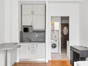 Pronájem bytu 1+kk, Praha - Vinohrady, Libická, 26 m2