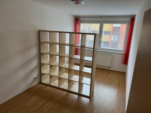 Pronájem bytu 2+kk, Brno, Moutnická, 44 m2