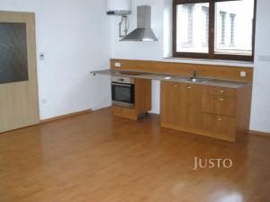 Pronájem bytu 1+kk, Písek, Chelčického, 32 m2