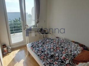 Pronájem bytu 2+kk, Praha - Bubeneč, Podbabská, 54 m2