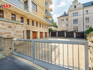 Prodej bytu 3+kk, Karlovy Vary, Svahová, 131 m2