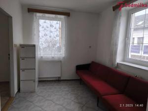 Pronájem ordinace, Polička - Horní Předměstí, Husova, 43 m2