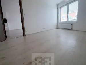 Pronájem bytu 2+kk, Praha - Zličín, Sazovická, 61 m2