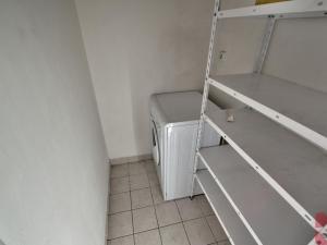 Pronájem bytu 3+kk, Praha - Strašnice, Sečská, 66 m2