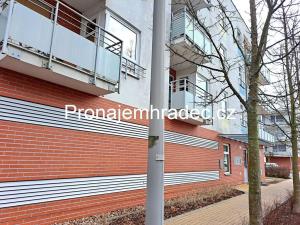 Pronájem bytu 1+kk, Hradec Králové, Rybova, 42 m2