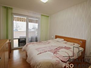 Pronájem bytu 2+kk, Kroměříž, Nitranská, 70 m2