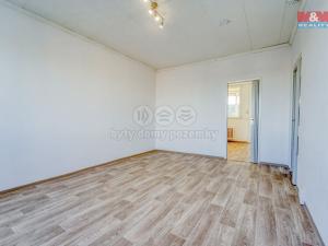 Pronájem bytu 3+1, Holýšov, Pod Makovým vrchem, 60 m2